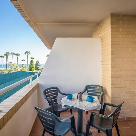 Apartment 2 Bedroom In Del Mar *